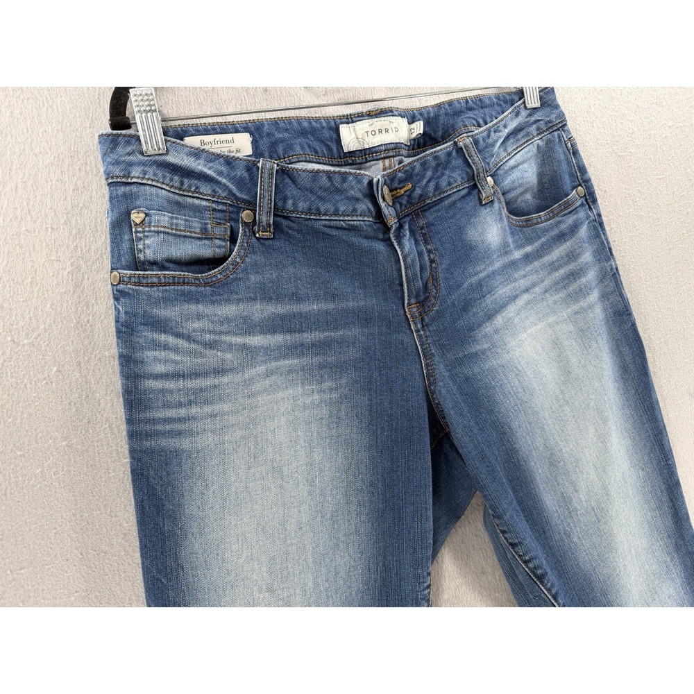 Torrid Jeans Womens 12 Blue Boyfriend Straight Denim Whiskered Coastal Y2K - Picture 5 of 15